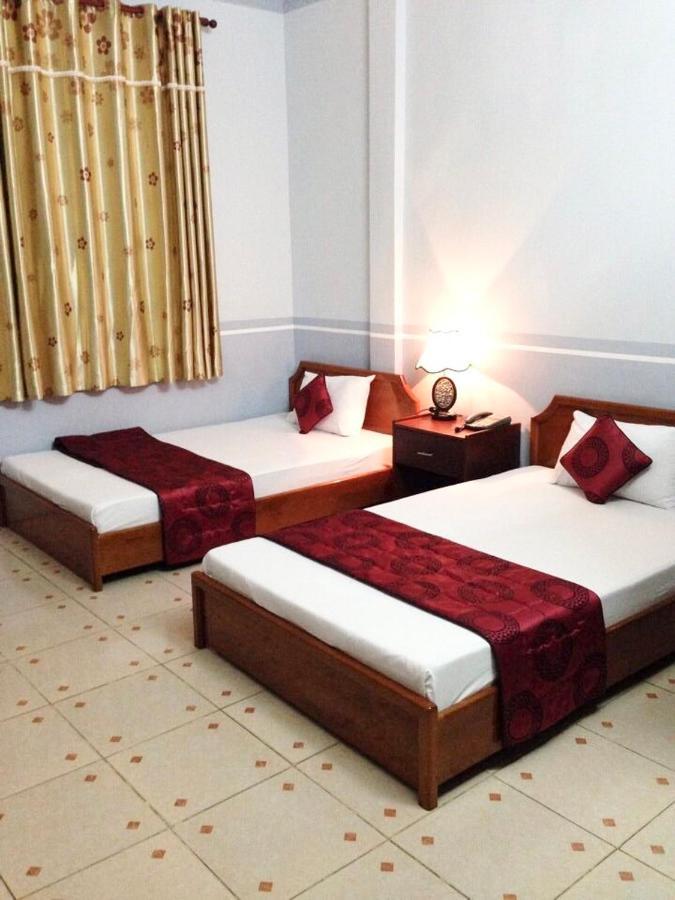 Huyen Tran Hotel Can Tho Exterior photo