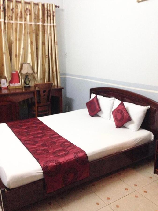 Huyen Tran Hotel Can Tho Exterior photo