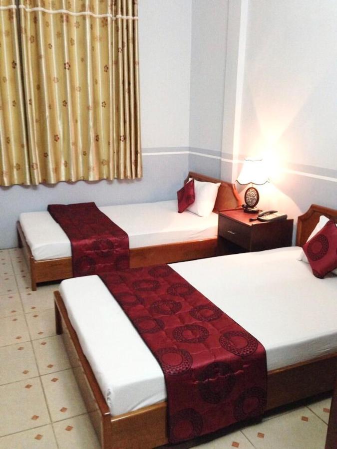 Huyen Tran Hotel Can Tho Exterior photo